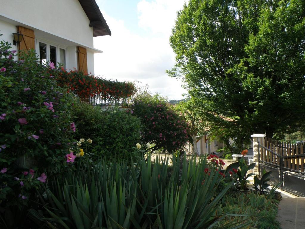 Chambres D'Hotes Le Pavillon Du Charme Cousances-les-Forges Exterior foto